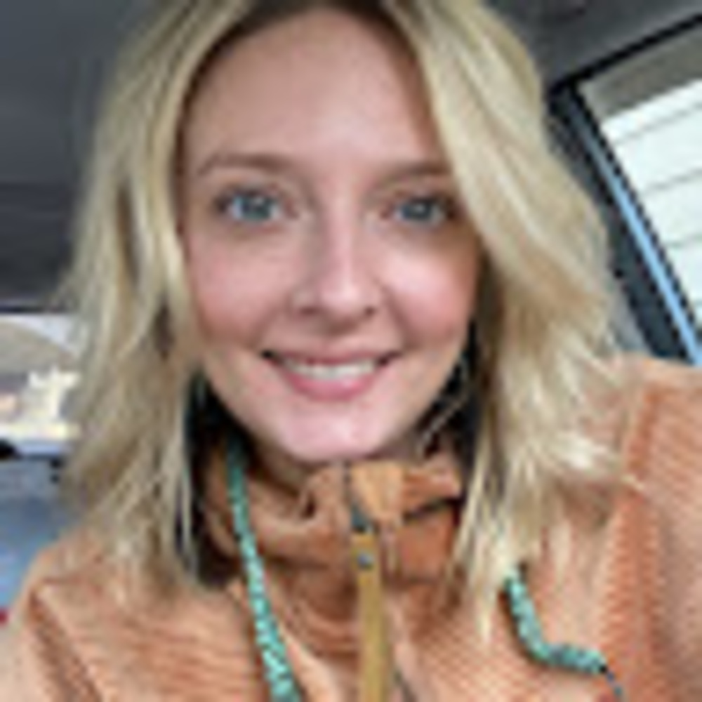 Meet your Posher, Kenzie